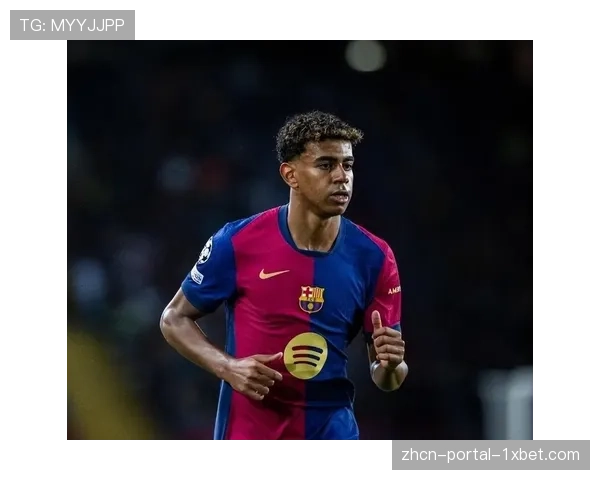 战术板：复盘巴萨vs拜仁，解读弗里克如何用一次精心设计的边线球战术打破僵局